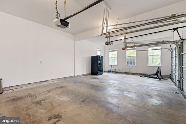 204 PILOT CT, Newark, DE 19702