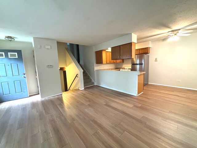 1158 Inverrary Lane 1158, Deerfield, IL 60015