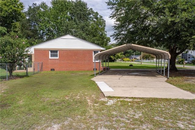 5110 Walnut Drive, Fayetteville, NC 28304