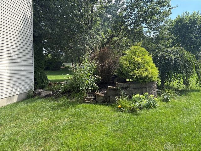4485 Longmeadow Lane, Beavercreek, OH 45430
