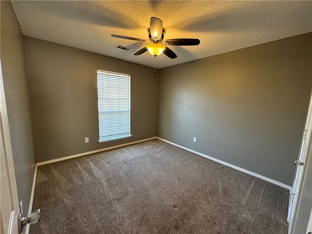 9400 Darlington Circle, Fort Smith, AR 72908