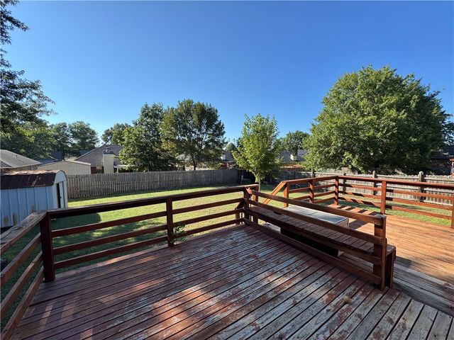 9400 Darlington Circle, Fort Smith, AR 72908