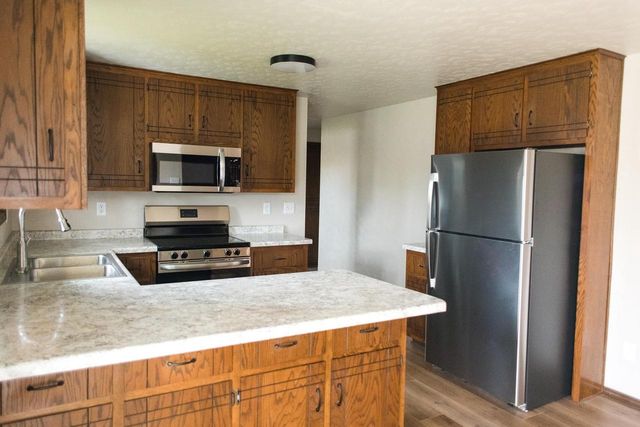 2564 LANDLER STREET, Green Bay, WI 54313