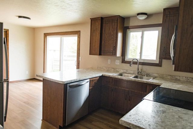 2564 LANDLER STREET, Green Bay, WI 54313