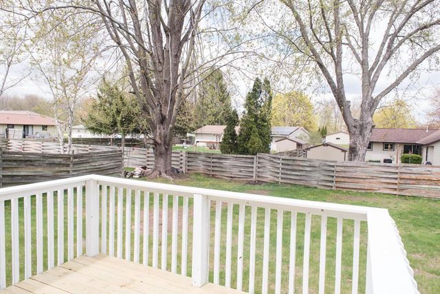 2564 LANDLER STREET, Green Bay, WI 54313
