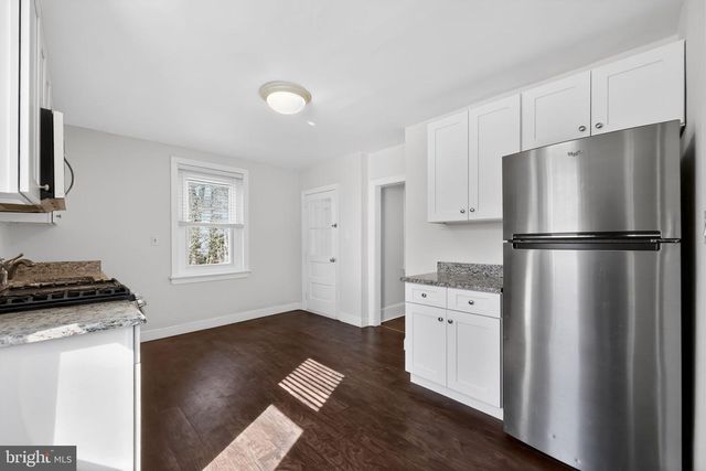 43 W CENTRAL AVE, Paoli, PA 19301