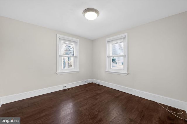 43 W CENTRAL AVE, Paoli, PA 19301