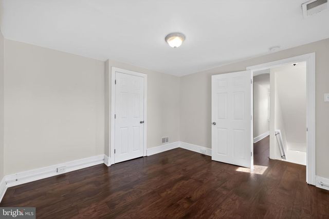 43 W CENTRAL AVE, Paoli, PA 19301