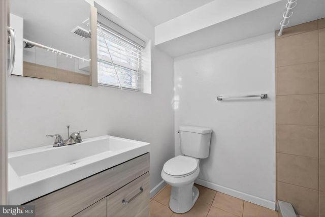 43 W CENTRAL AVE, Paoli, PA 19301