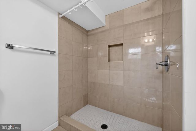 43 W CENTRAL AVE, Paoli, PA 19301