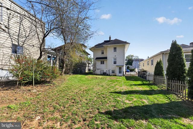 43 W CENTRAL AVE, Paoli, PA 19301