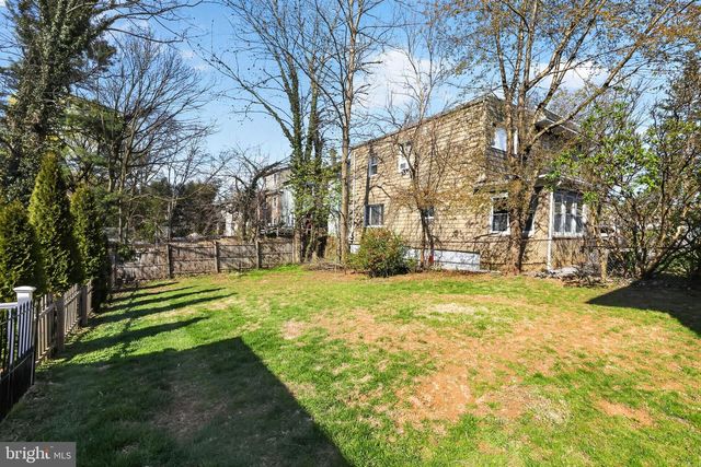 43 W CENTRAL AVE, Paoli, PA 19301