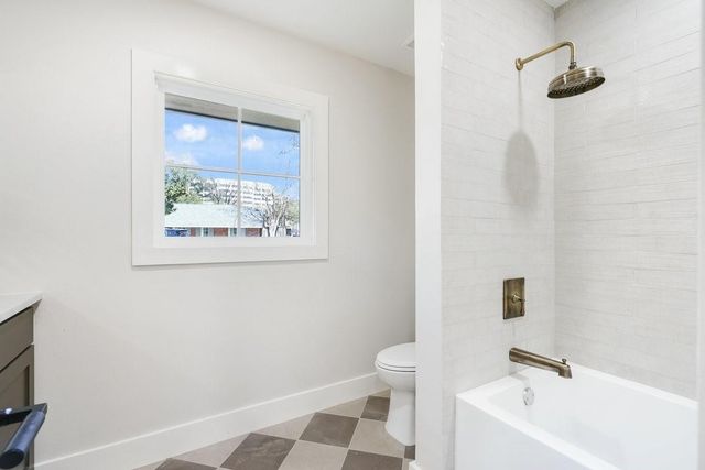 7525 Middlewood Street, Houston, TX 77063