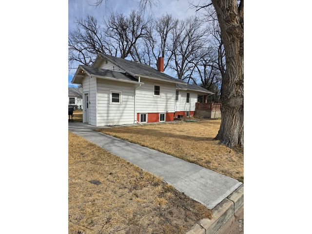 440 S Campbell Ave, Holyoke, CO 80734
