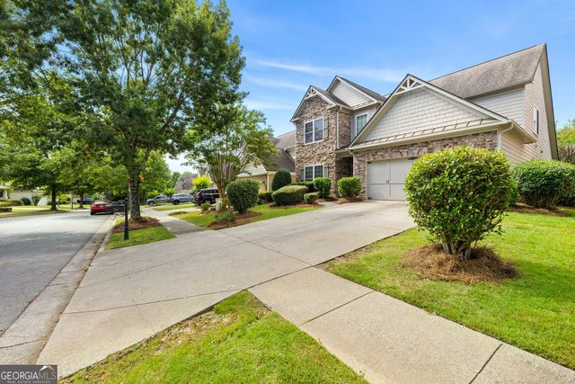 7744 Soaring Eagle Drive, Flowery Branch, GA 30542