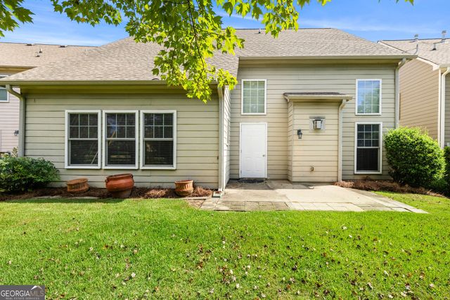 7744 Soaring Eagle Drive, Flowery Branch, GA 30542