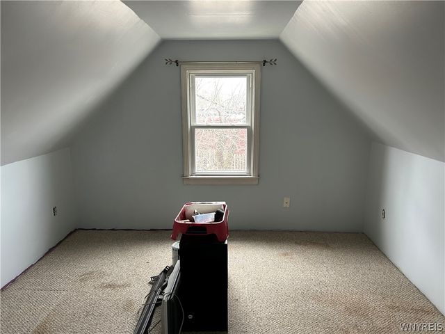 535 Ayer Road, Amherst, NY 14221