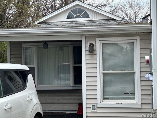 535 Ayer Road, Amherst, NY 14221