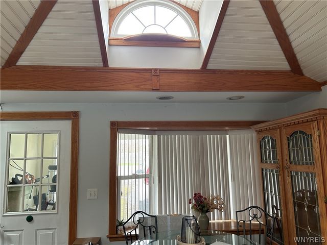 535 Ayer Road, Amherst, NY 14221