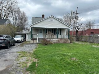 535 Ayer Road, Amherst, NY 14221