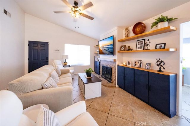 31593 Calle Los Padres, Temecula, CA 92592