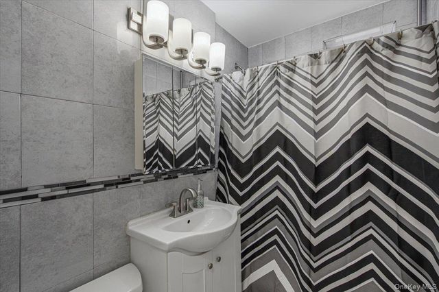 2107 Wallace Ave Wallace 6A, Bronx, NY 10462