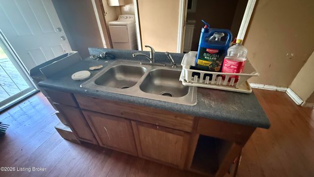 3229 Garland Ave, Louisville, KY 40211