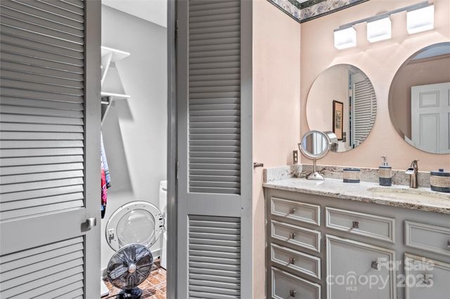 224 Forest Brook Drive, Winston Salem, NC 27106