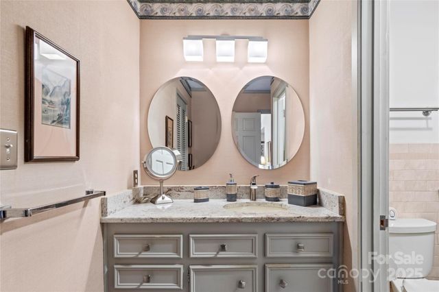 224 Forest Brook Drive, Winston Salem, NC 27106