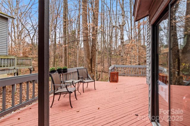 224 Forest Brook Drive, Winston Salem, NC 27106