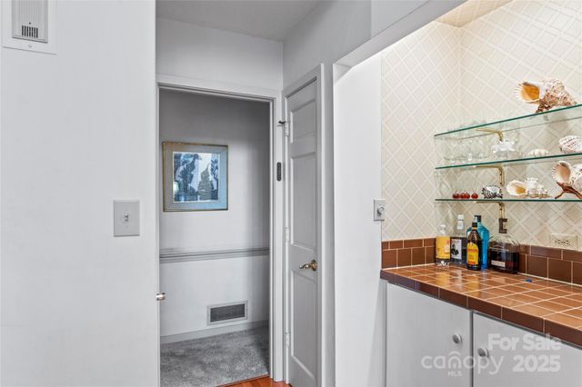 224 Forest Brook Drive, Winston Salem, NC 27106