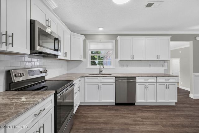 110 Scottsdale Drive, Wilmington, NC 28411