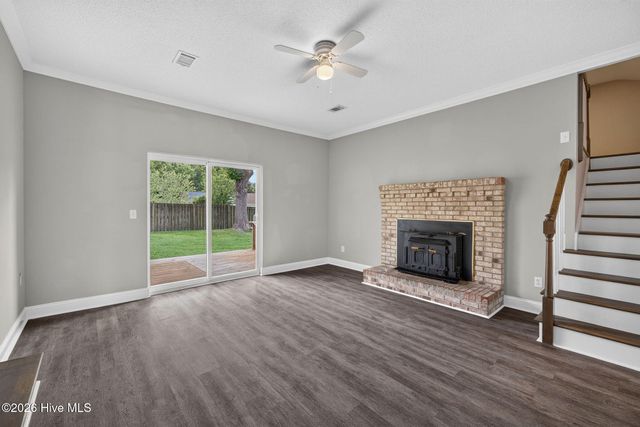 110 Scottsdale Drive, Wilmington, NC 28411