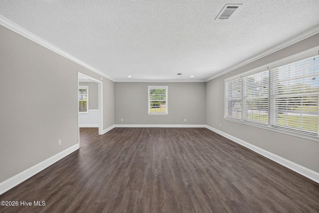 110 Scottsdale Drive, Wilmington, NC 28411