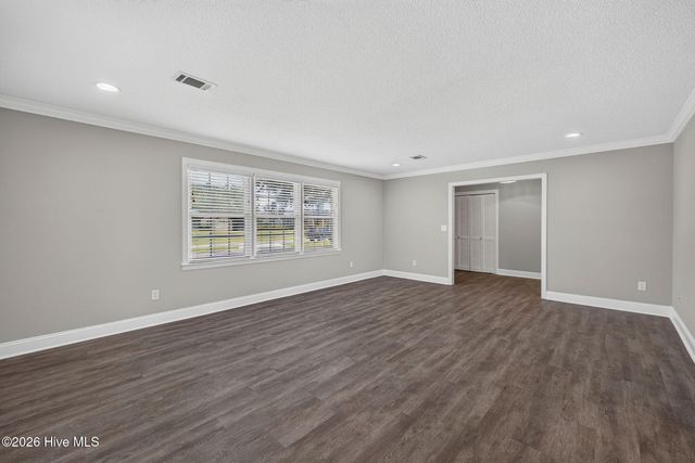 110 Scottsdale Drive, Wilmington, NC 28411