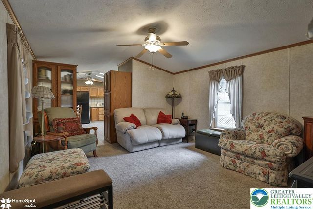 3441 Franklin Square, Northampton Boro, PA 18067