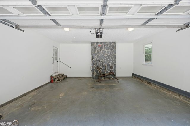 109 Bass Circle, Jackson, GA 30233