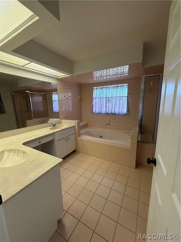 838 W Bogart Court, Beverly Hills, FL 34465