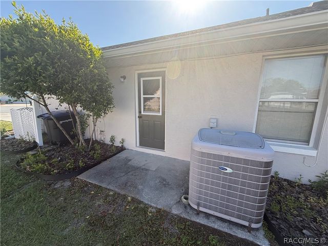 838 W Bogart Court, Beverly Hills, FL 34465
