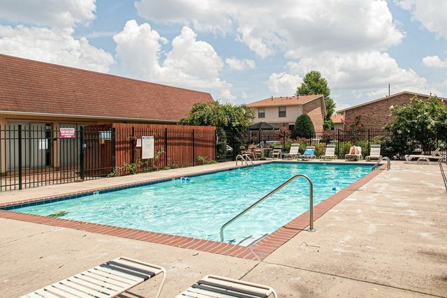 2116 Hobbs Rd Apt M1, Nashville, TN 37215