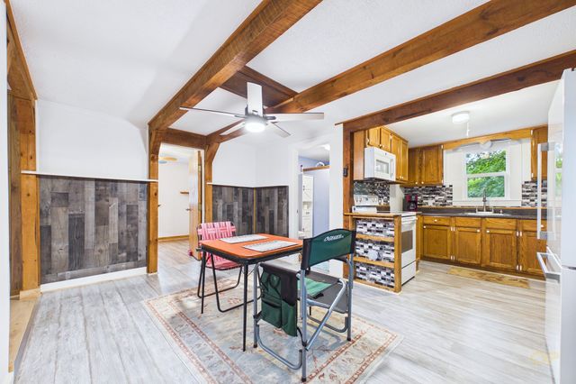 568 Berkley St, Berkley, MA 02779