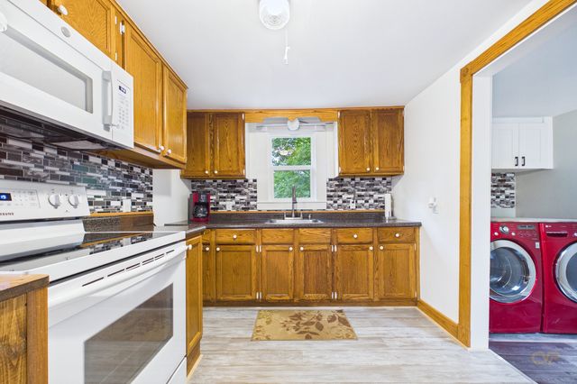 568 Berkley St, Berkley, MA 02779