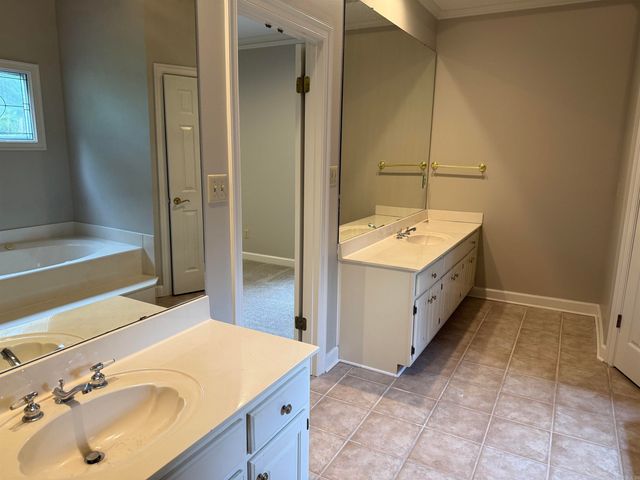 208 Delta Dr Drive, Marion, AR 72364