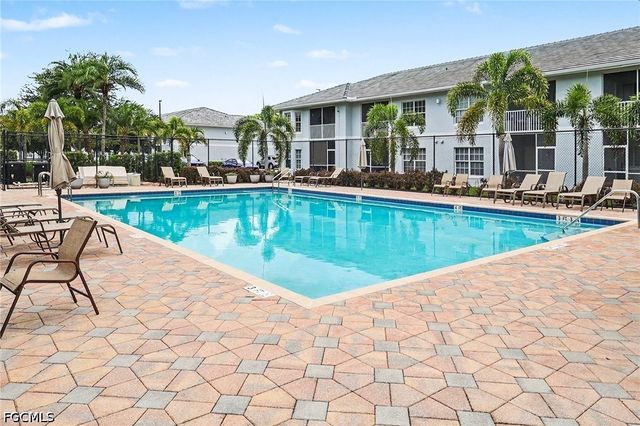 8416 Bernwood Cove LOOP 1607, Fort Myers, FL 33966