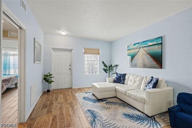 8416 Bernwood Cove LOOP 1607, Fort Myers, FL 33966