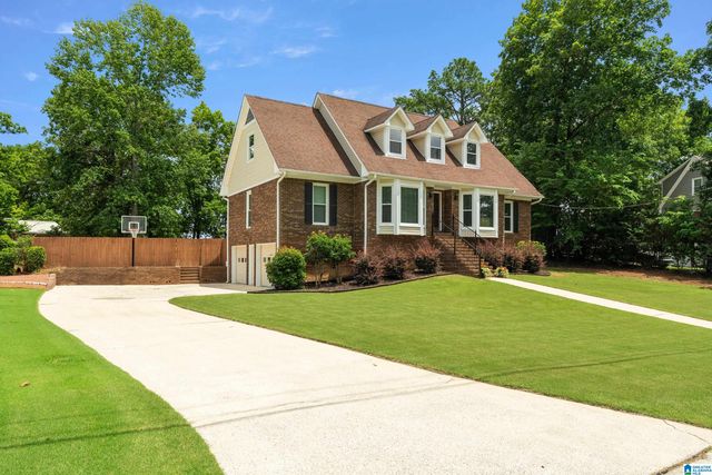 106 NEWGATE ROAD, Alabaster, AL 35007