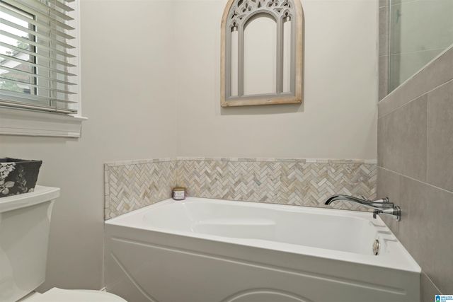 106 NEWGATE ROAD, Alabaster, AL 35007