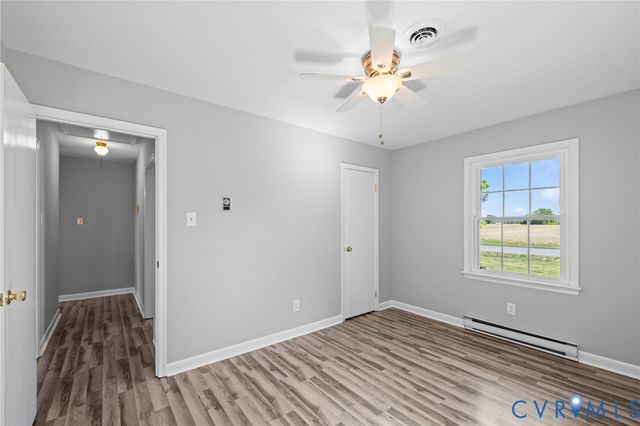 12089 Sunset Dr, Ashland, VA 23005