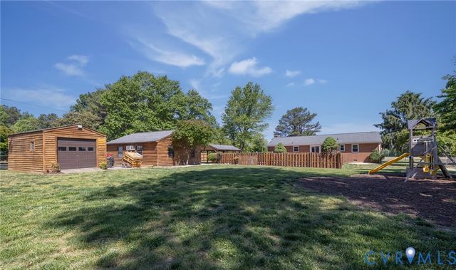 12089 Sunset Dr, Ashland, VA 23005