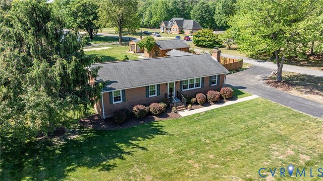 12089 Sunset Dr, Ashland, VA 23005